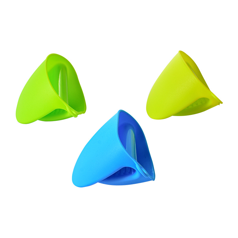 Factory Direct Supply Cross-Border Best-Selling 43g Silicone Hand Clips Anti-Scalding Heat Insulation High Temperature Microwave Oven Baking Gloves