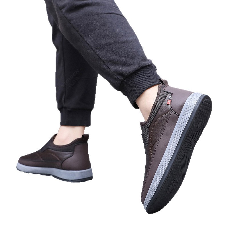 Old Beijing Cloth Shoes Men's Official Store Winter New Velvet Thickeneded One-Leg Soft-Soled Warm Shoes for Middle-Aged and Elderly People