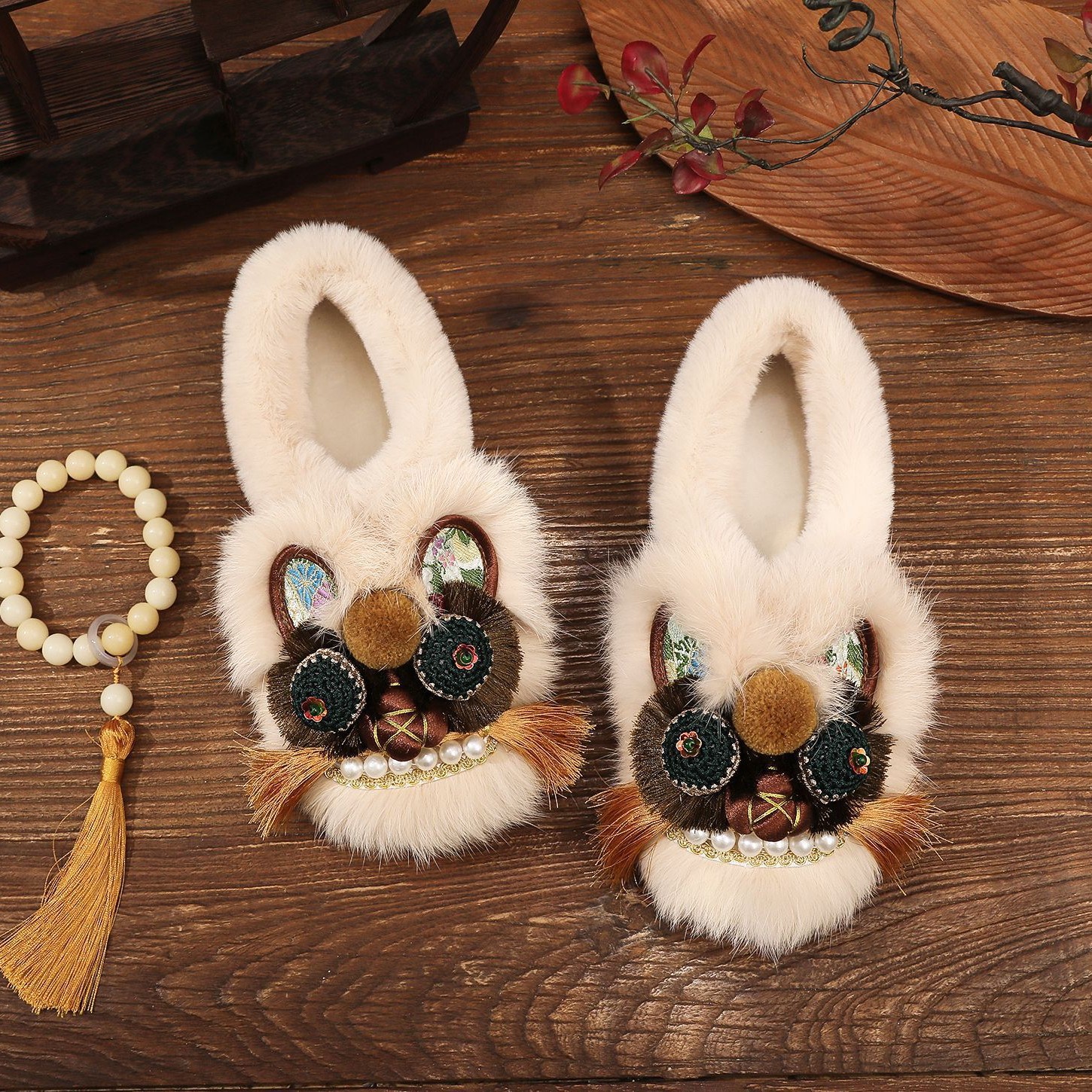 New Fashion Retro Layered Sole Handmade Tiger Head Cloth Shoes for Adults, Original Hanfu Shoes with Ethnic Style