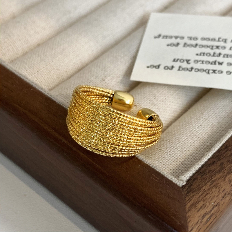 Европейская и американская кросс-бордерная легкая роскошь высококачественная кольцевая браслетная коллекция с преувеличенной текстурой модных универсальных дизайнов