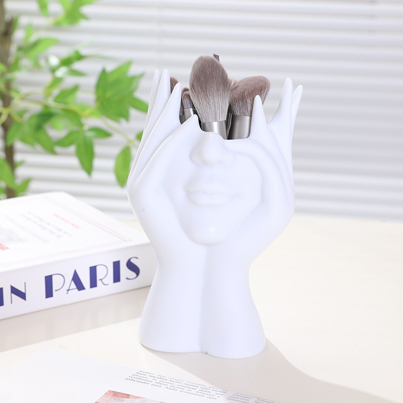 Cross-Border Plastic Pp Face-Shaped Statue Vase, Light Luxury Art Vase for Indoor and Outdoor Decoration, Dried Flower Vase