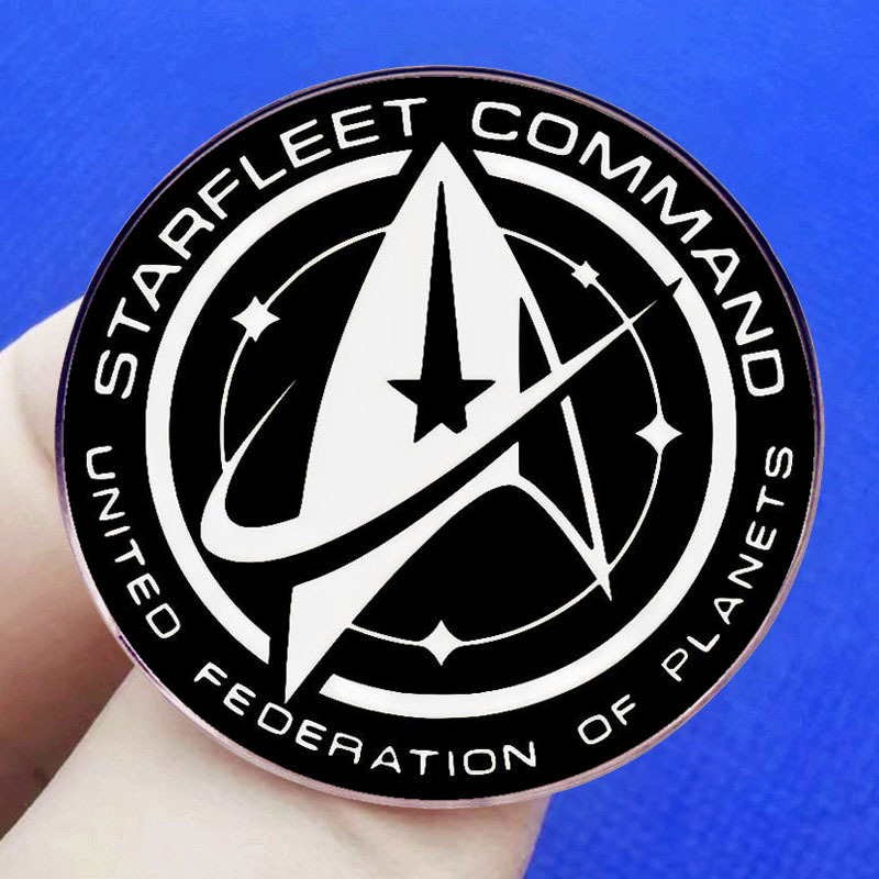 Starfleet Brooch Classic Film and Television Trek Alliance Pin Badge Metal Alloy Badge Accessories