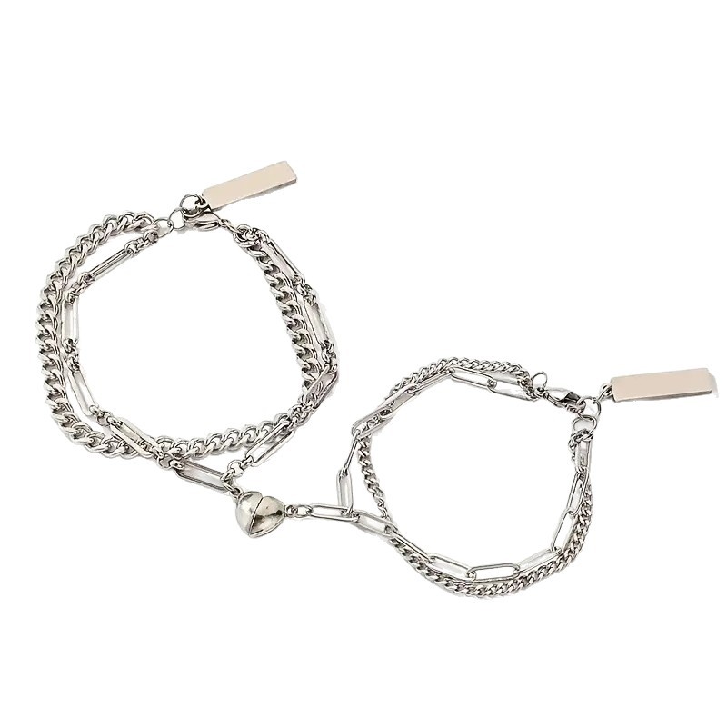 Titanium Steel Spliced ​​Love Magnet Couple Bracelet, Heart-Pounding Attraction, Non-Fading Jewelry, Gift for Men and Women