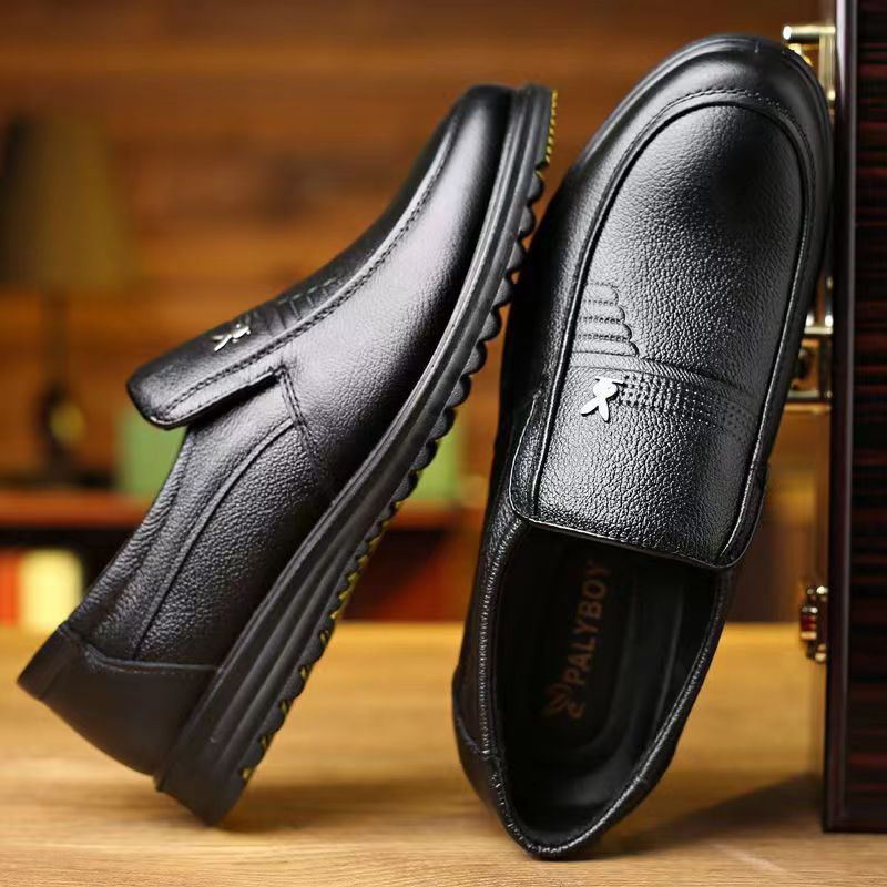 New Genuine Leather Cowhide Driving Men's Leather Shoes Soft Casual Sole Soft Surface Men's Fashion Lazy Leather Shoes Men's Versatile