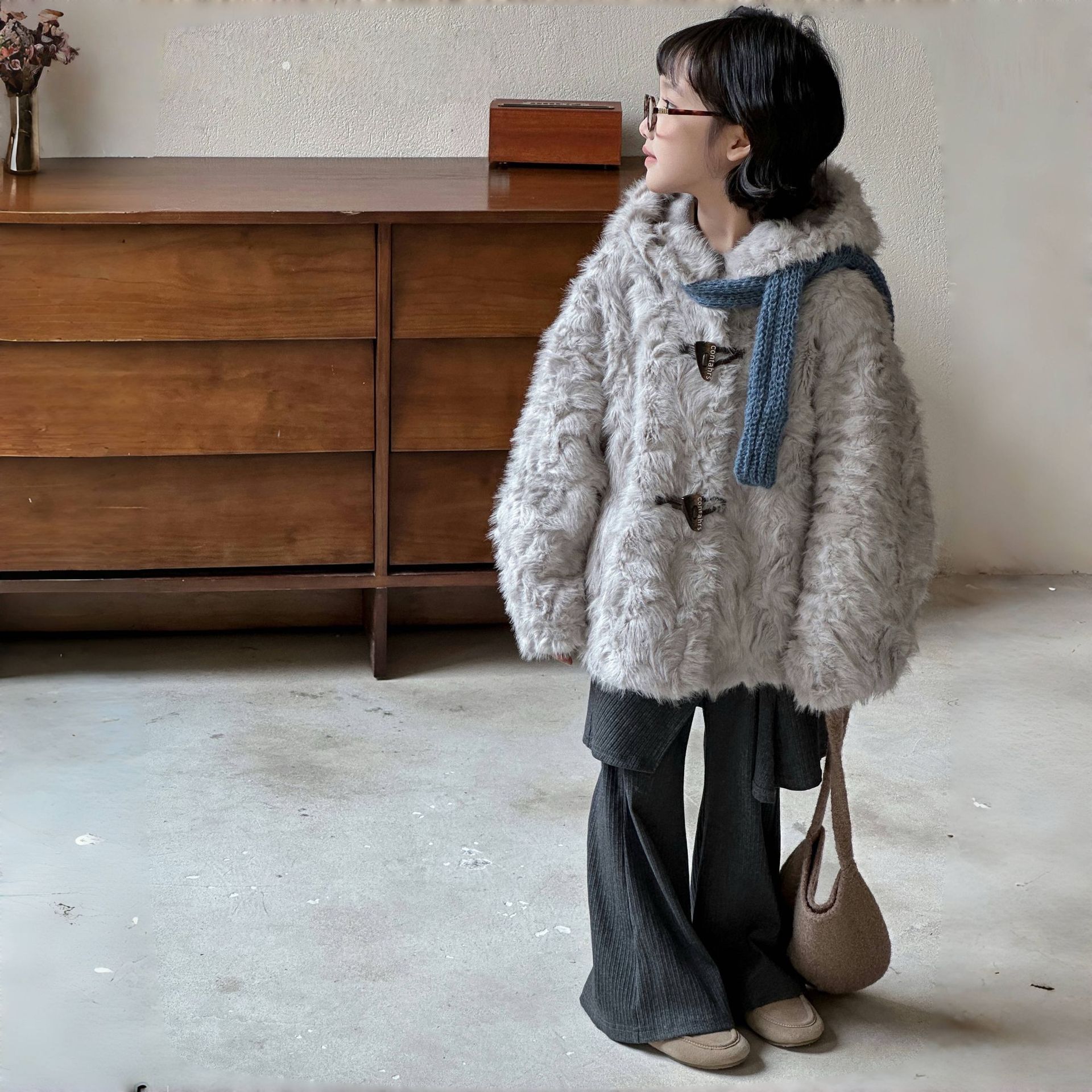 2025 Детское пальто из искусственного меха, зимняя утепленная куртка для девочек, свободный крой, овечий мех, звездная ночь темно-серая