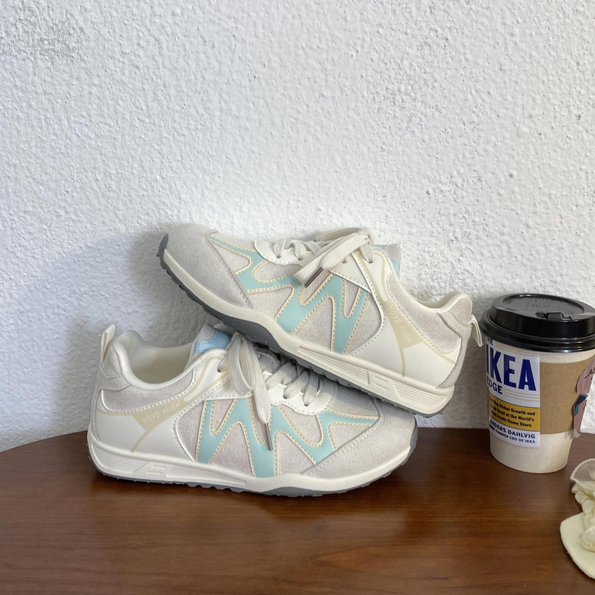 2025 Autum New White Shoes Korean Style Ins Female Students Heightening Thick-Soled Sports Sneakers Casual Shoes Trendy N3205