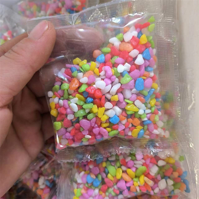 Маленькая упаковка цветных камней, окрашенные цветные камни, микроландшафт, развлечение для детей, 100 грамм цветных камней