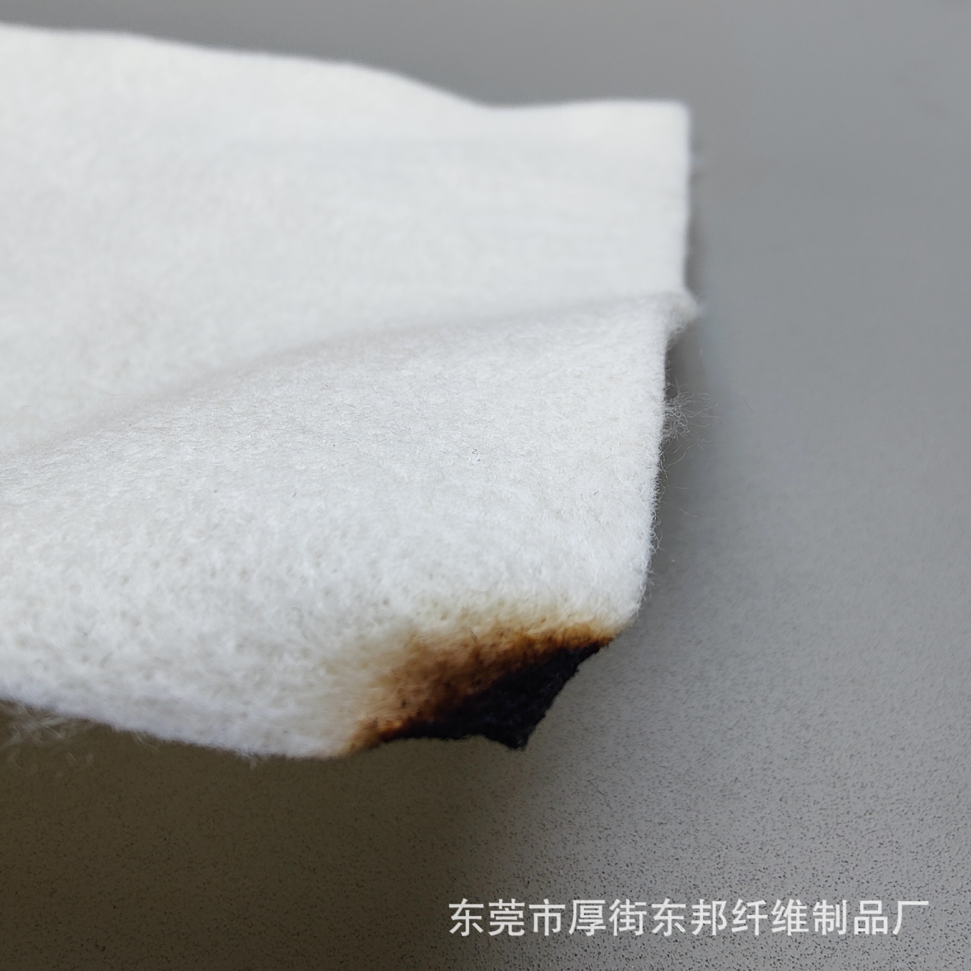 White Flame Retardant Insulated Aramid Felt High Temperature Felt Pu Hot Melt Adhesive Pipe Insulated Interval Aramid 13 Non-Woven Fabric
