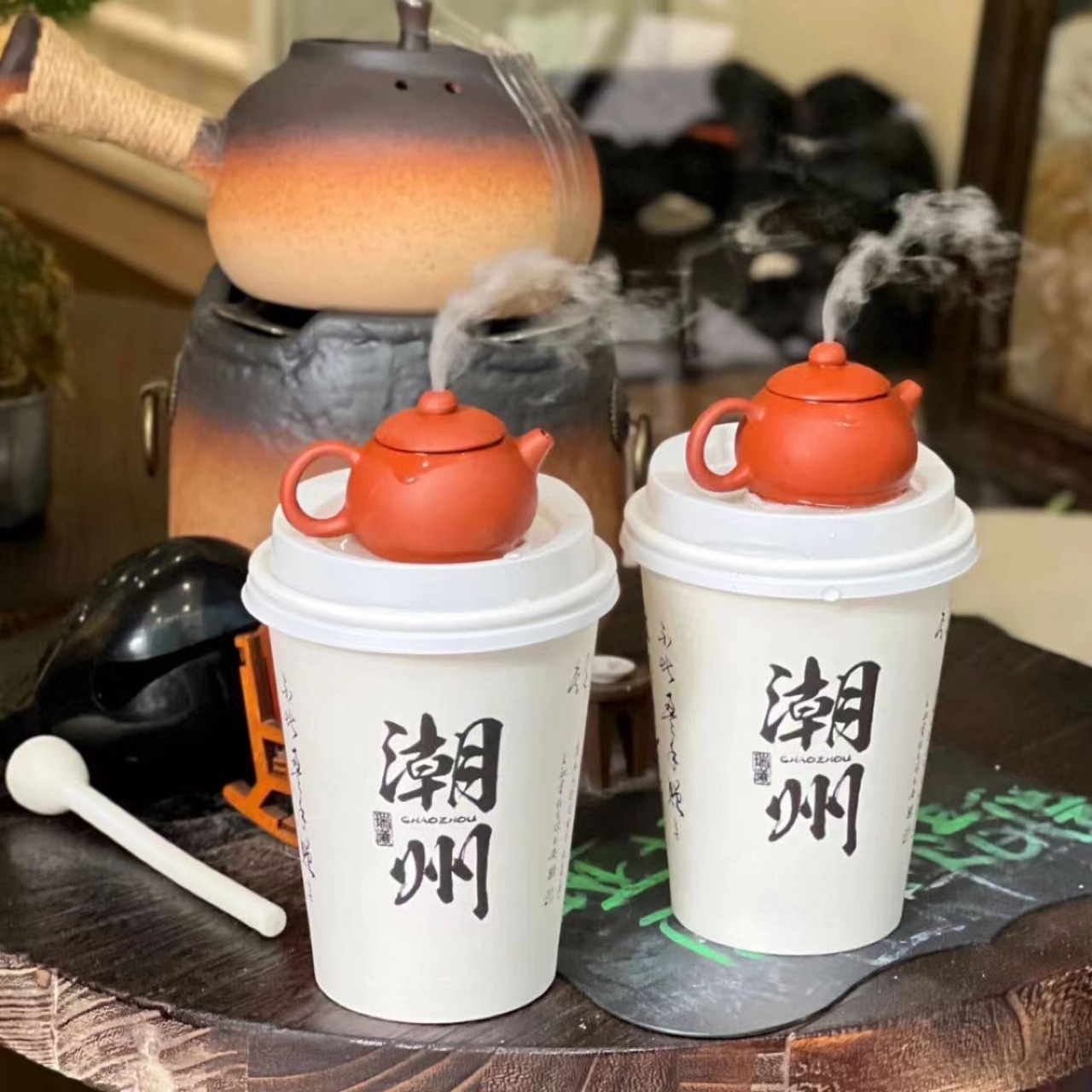 Mini Teapot with Dry Ice Smoke, Chinese Style Tea Drink, Kidsren's Tea Set, Milk Tea Shop Decoration, Smoke Handle Pot, Direct Sale