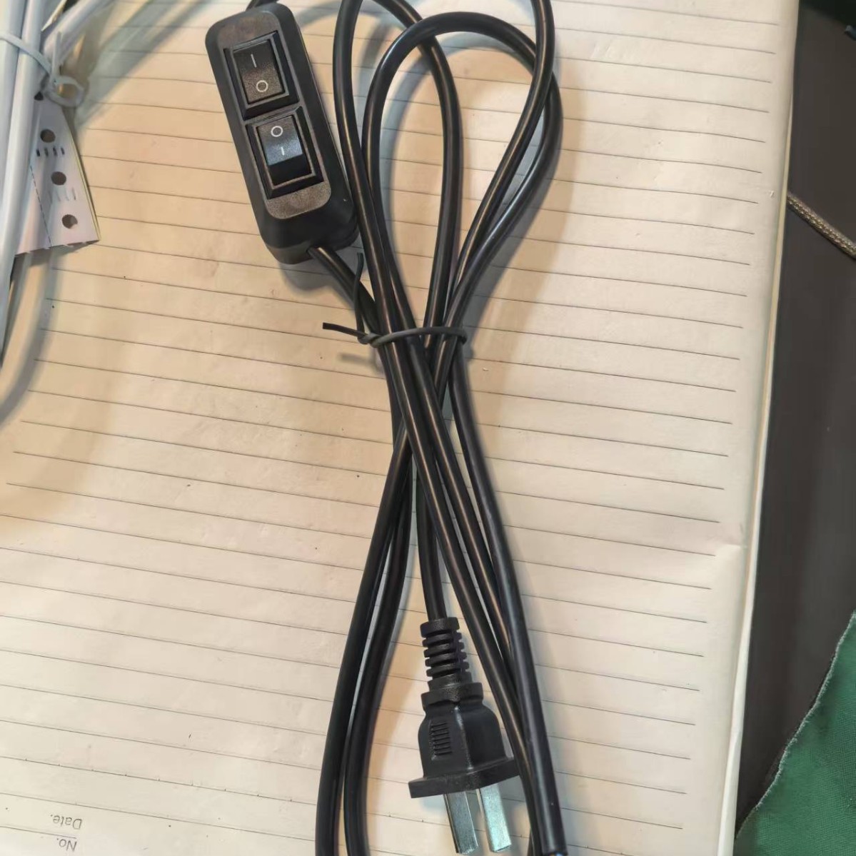 Cross-border double switch wire plug black white lamp cap wire 1.8 meters flat plug European gauge U.S. gauge plug