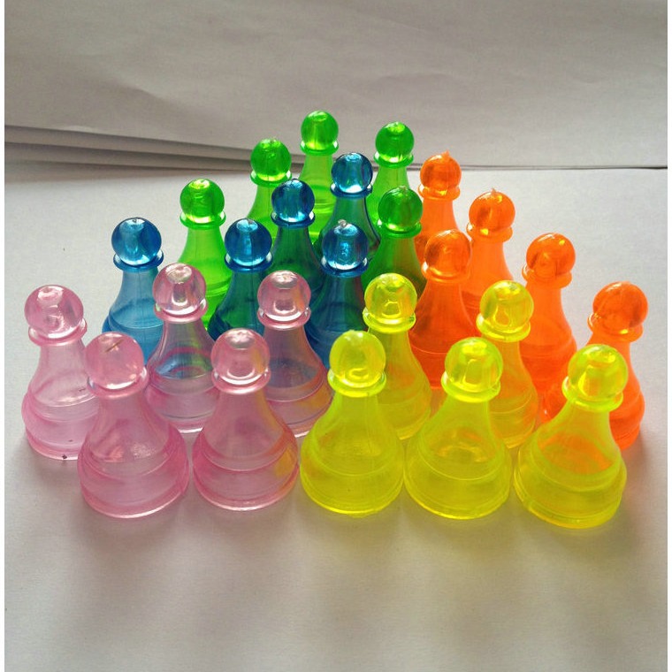 Factory in stock friends Mingyingguang big checkers creative plastic hollow children's checkers cartoon game entertainment chess