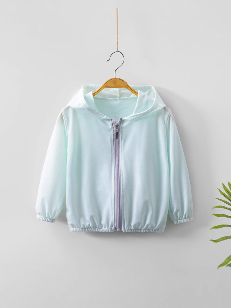Summer new children's ice silk thin sunscreen clothing for boys and girls hooded long sleeve sunscreen clothing a generation of hair