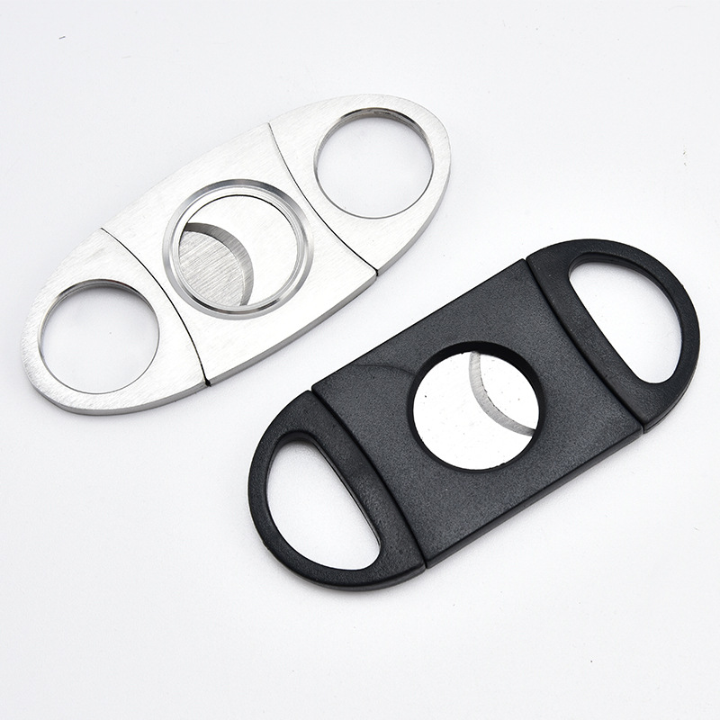 Factory Direct Supply Stainless Steel Cigar Cutter Cigar Smoking Set All Steel Manual Cigar Crusher Convenient Cigar Scissors Customization