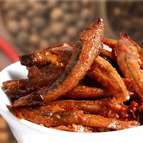 Jinggang Ancient Town Spicy Fish Snacks - Spicy and Flavorful Small Dried Fish, Hunan Specialty, Leisure Snacks, Cross-Border E-Commerce