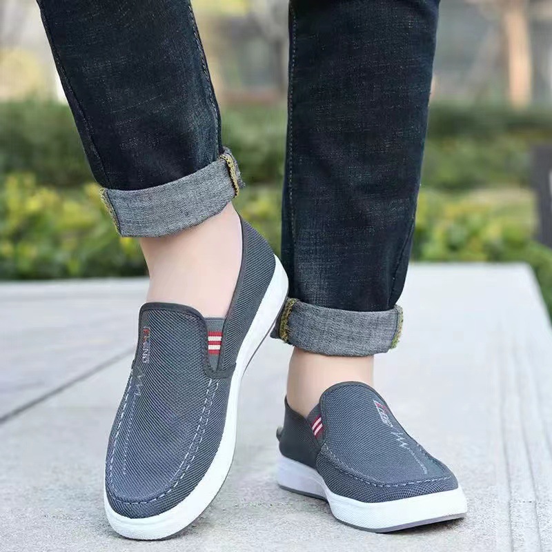 Men's old Beijing cloth shoes men's casual soft bottom canvas dad shoes middle-aged and elderly men's work shoes factory wholesale
