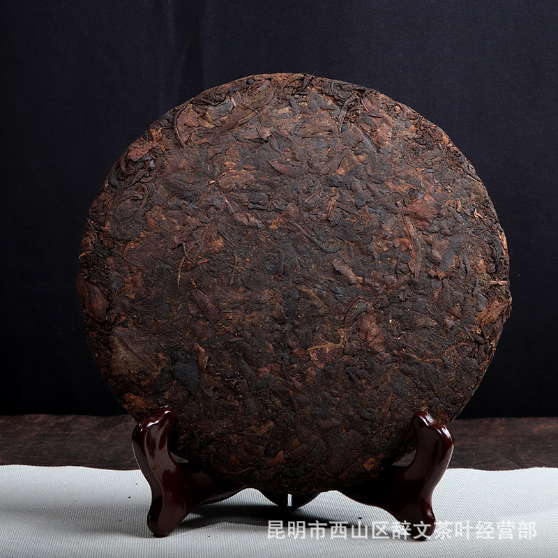 Pu'Er Tea Wholesale 08 Three Climbing Ripe Qizi Cake Tea Ripe Cake Menghai Special Price Wholesale