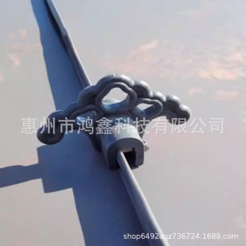 Roof Snow Protection Device, Plum Blossom-Shaped Snow Blocking Angle Code, Anti-Icing and Snow-Proof Plastic Parts, Patent Products Will Be Investigated if They Are Copied