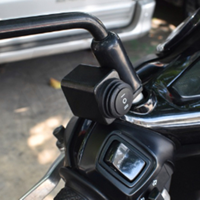 Motorcycle light switch electric door lock flameout switch spotlight switch far and near light switch rearview mirror seat installation accessories