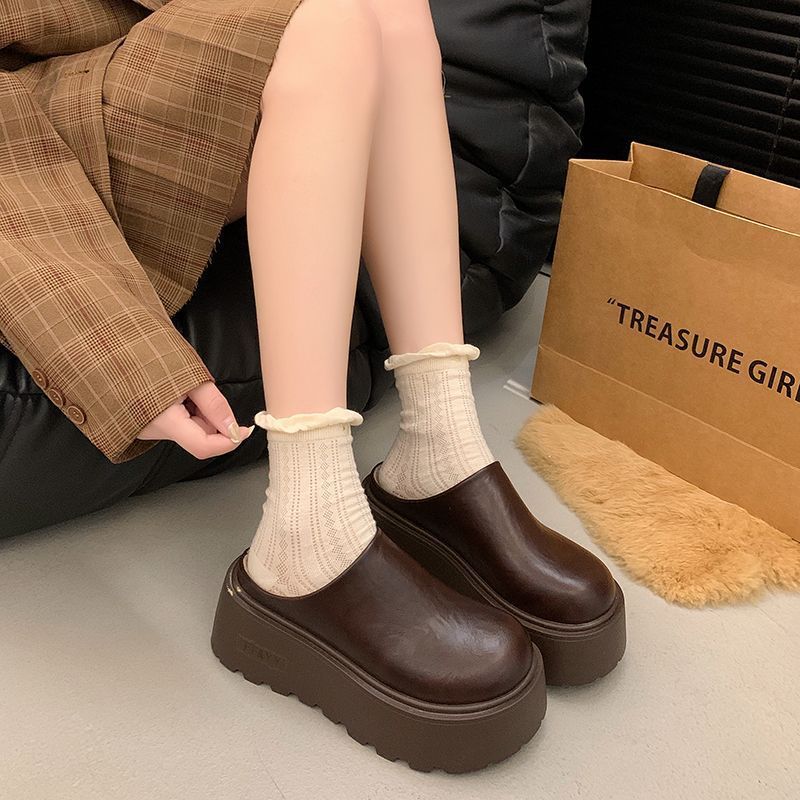 Thick-Soled Closed-Toe Mule Slippers for Everyday Use, Versatile 2024 New Lazy Style Height-Increasing Mules with Half-Heel