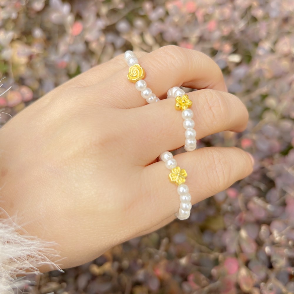 New Colorful Rice Bead Ring Beaded Elastic Ring Fashion Pearl Xiaomi Bead Ring Wholesale