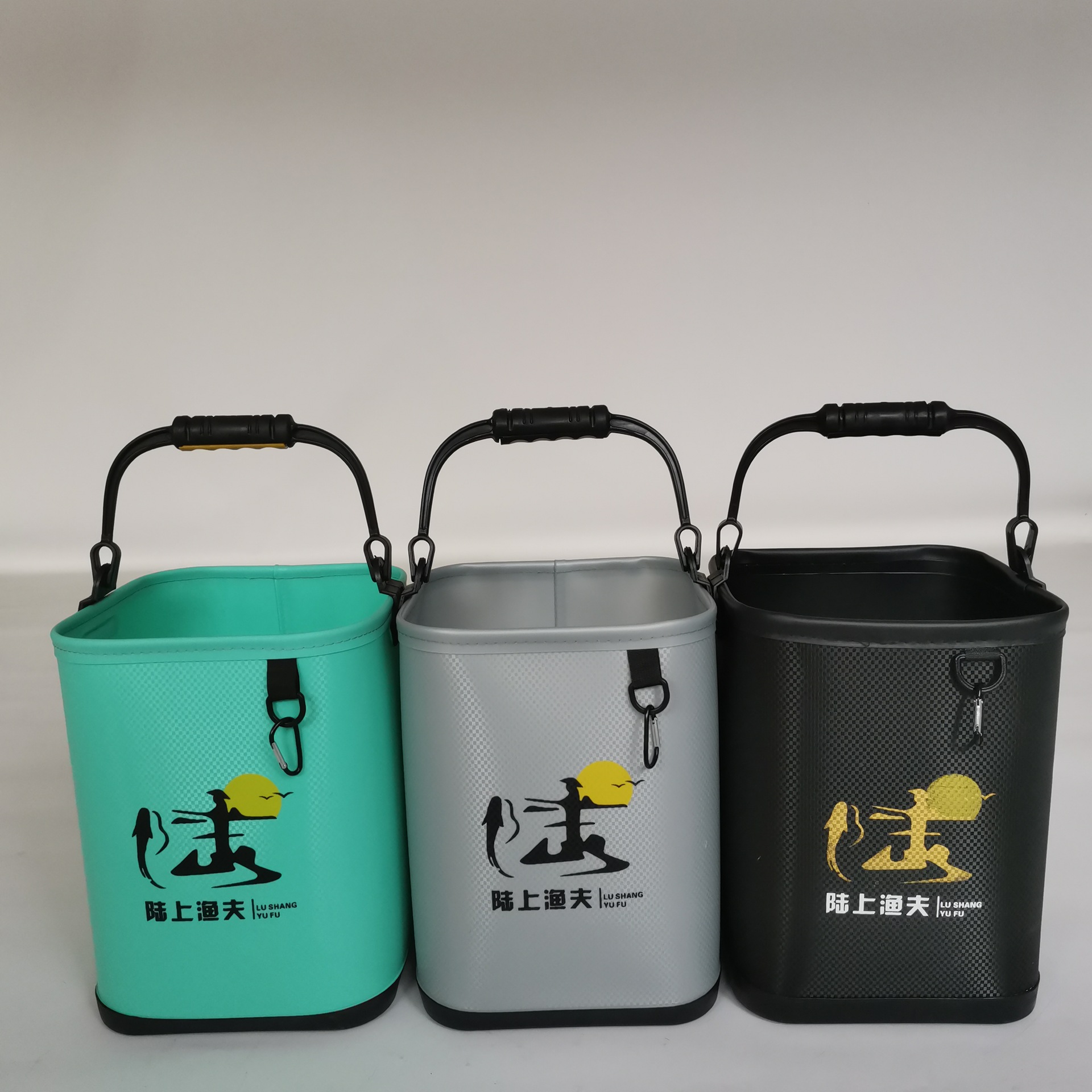 Fishing Folding Bucket Made of Eva Material, Thickened Fish Bucket, Portable with Mesh, Breathable Fish Bucket, Fishing Bucket