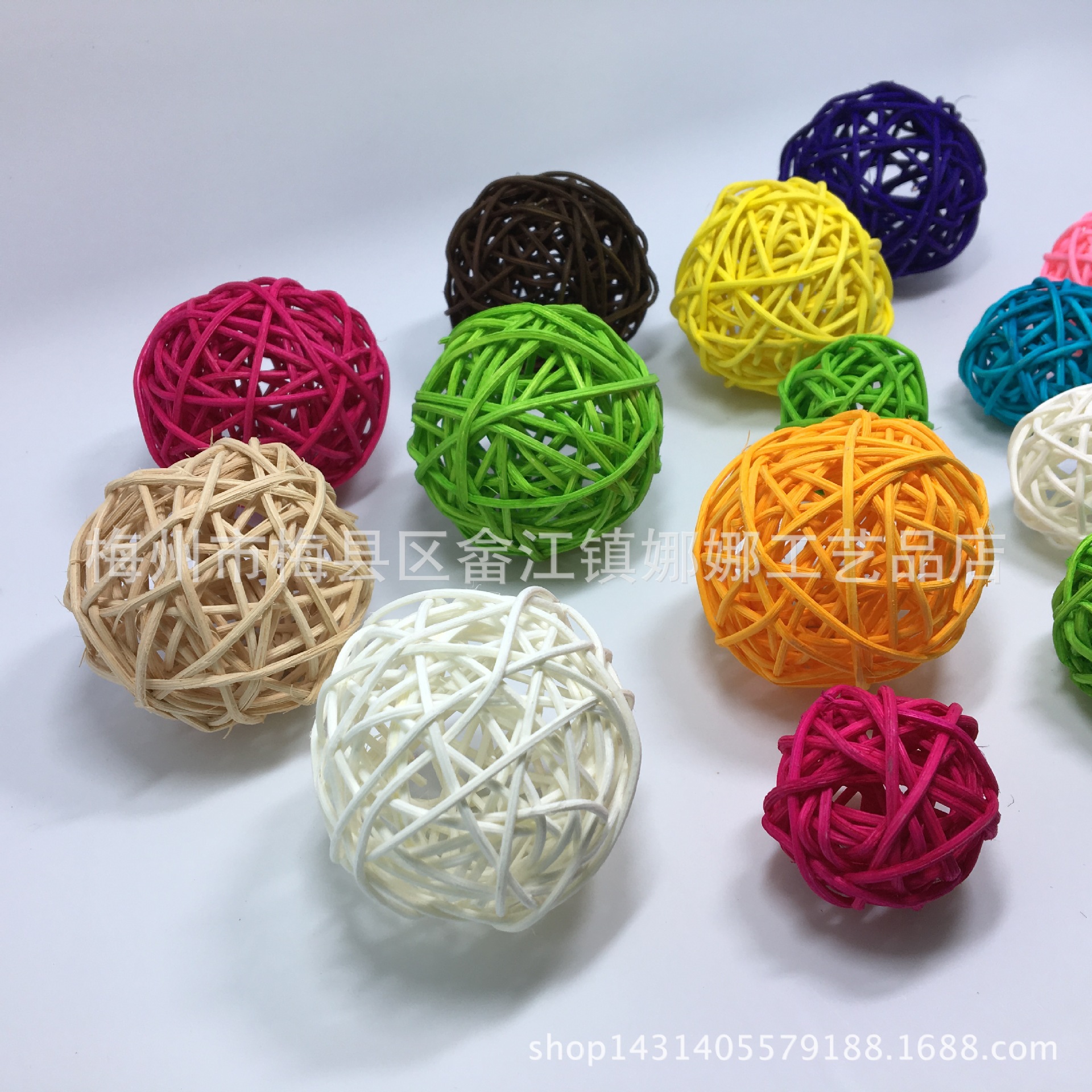 4Cm/Cm Rattan Ball Aromatherapy Rattan Ball Colorfulful Rattan Ball Decorative Ball Kindergarten Environment Layout