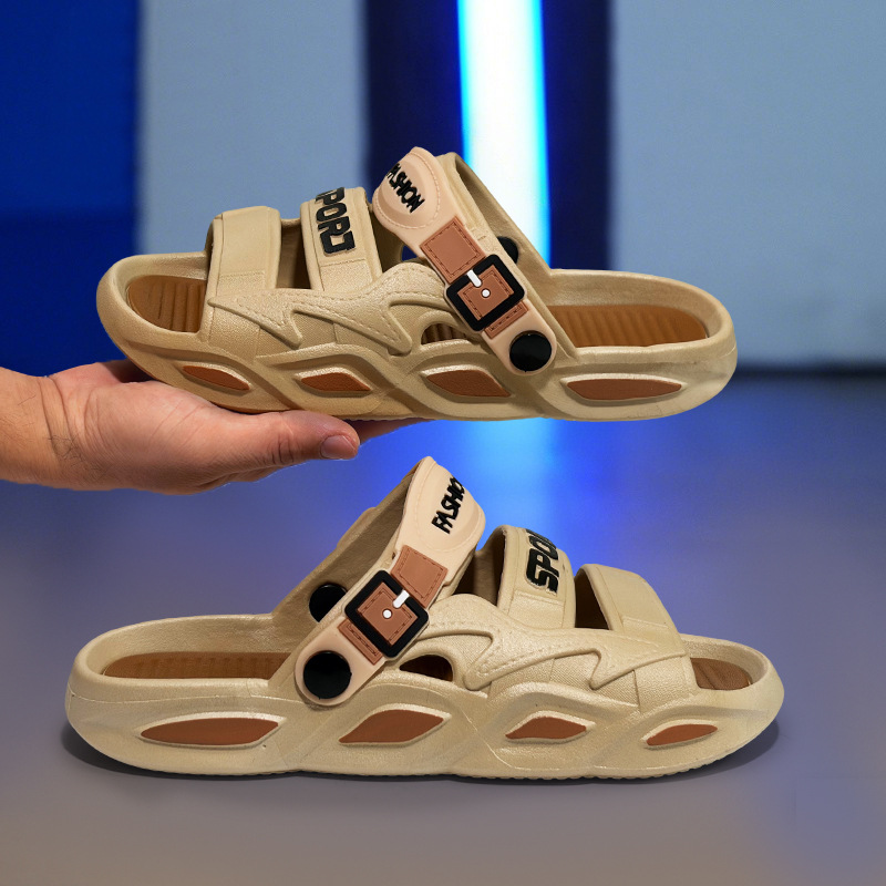 Cross-Border Men's Sandals, Fashionable Outer Wear, Trendy Slippers, Comfortable Flat-Soled Casual Slippers, Thick-Soled Slippers That Feel Like Stepping on Shit