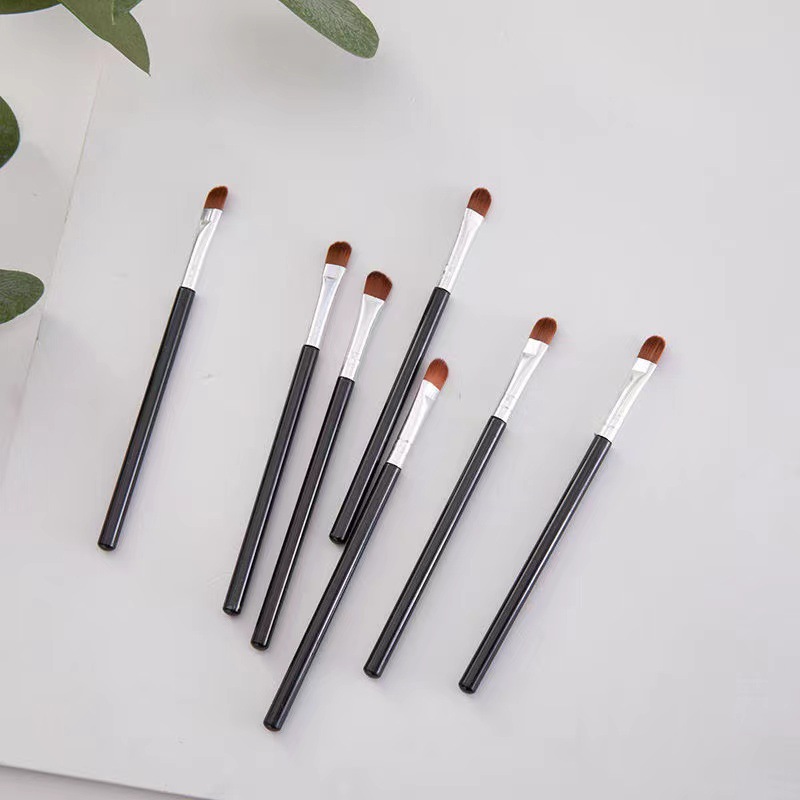 Manufacturers supply new makeup brush single eye shadow brush portable double eye shadow brush beauty tools makeup accessories