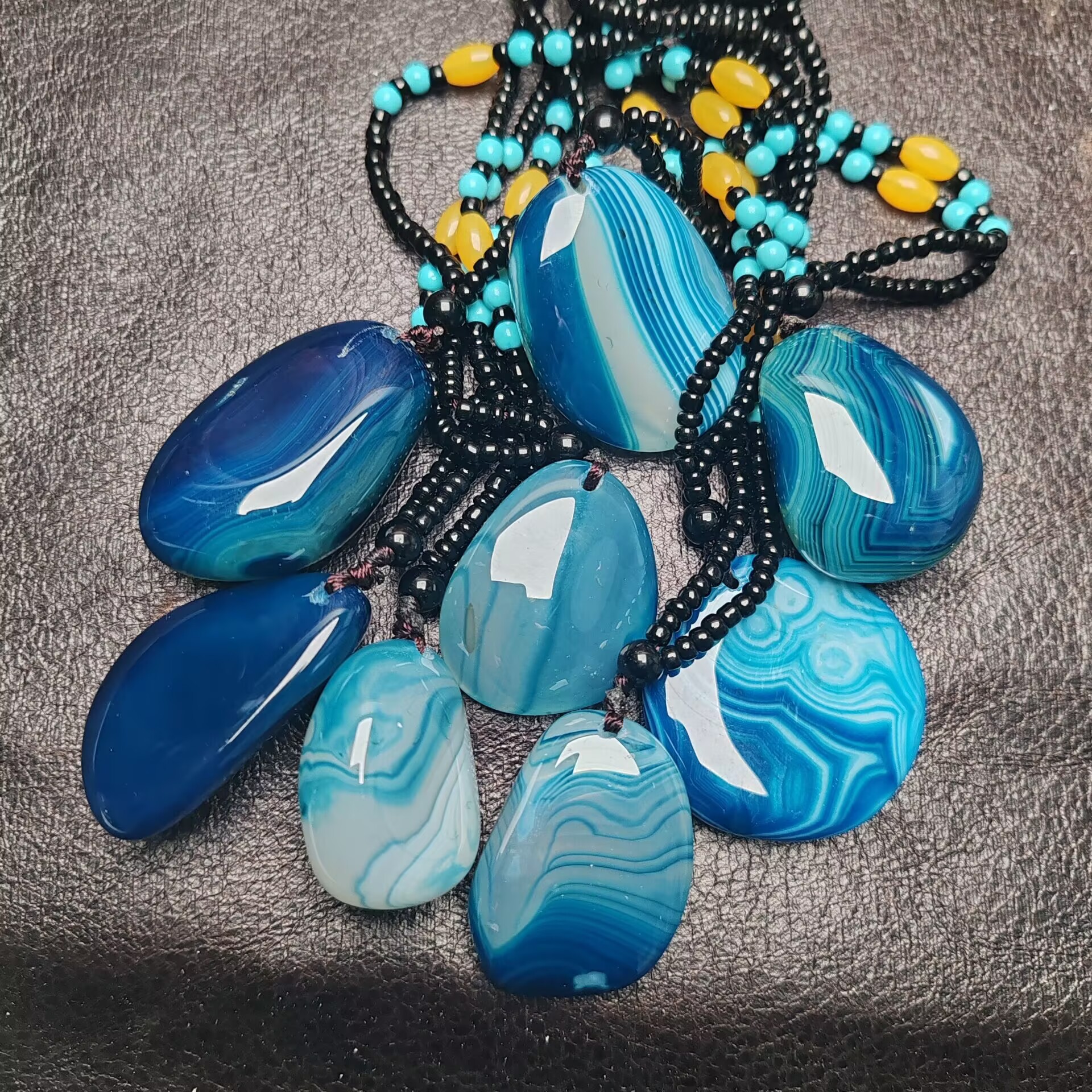 Wholesale jade necklace silk agate necklace agate original stone water drop pendant chain stall jade jade item