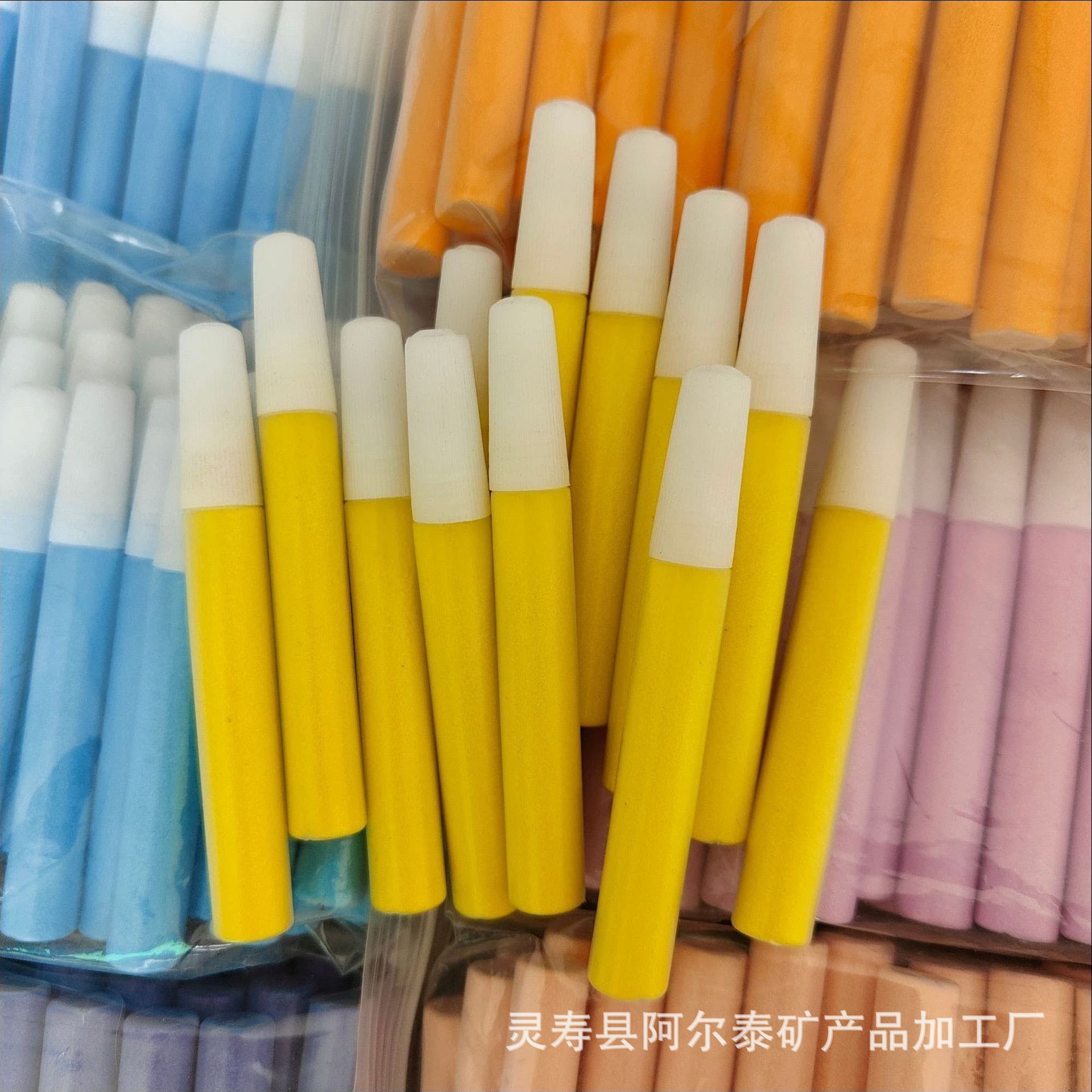 Wholesale 16g Kidsren's Sand Painting with Dyed Colored Sand 70 Colors Optional Handmade DIY Bottled Colored Sand