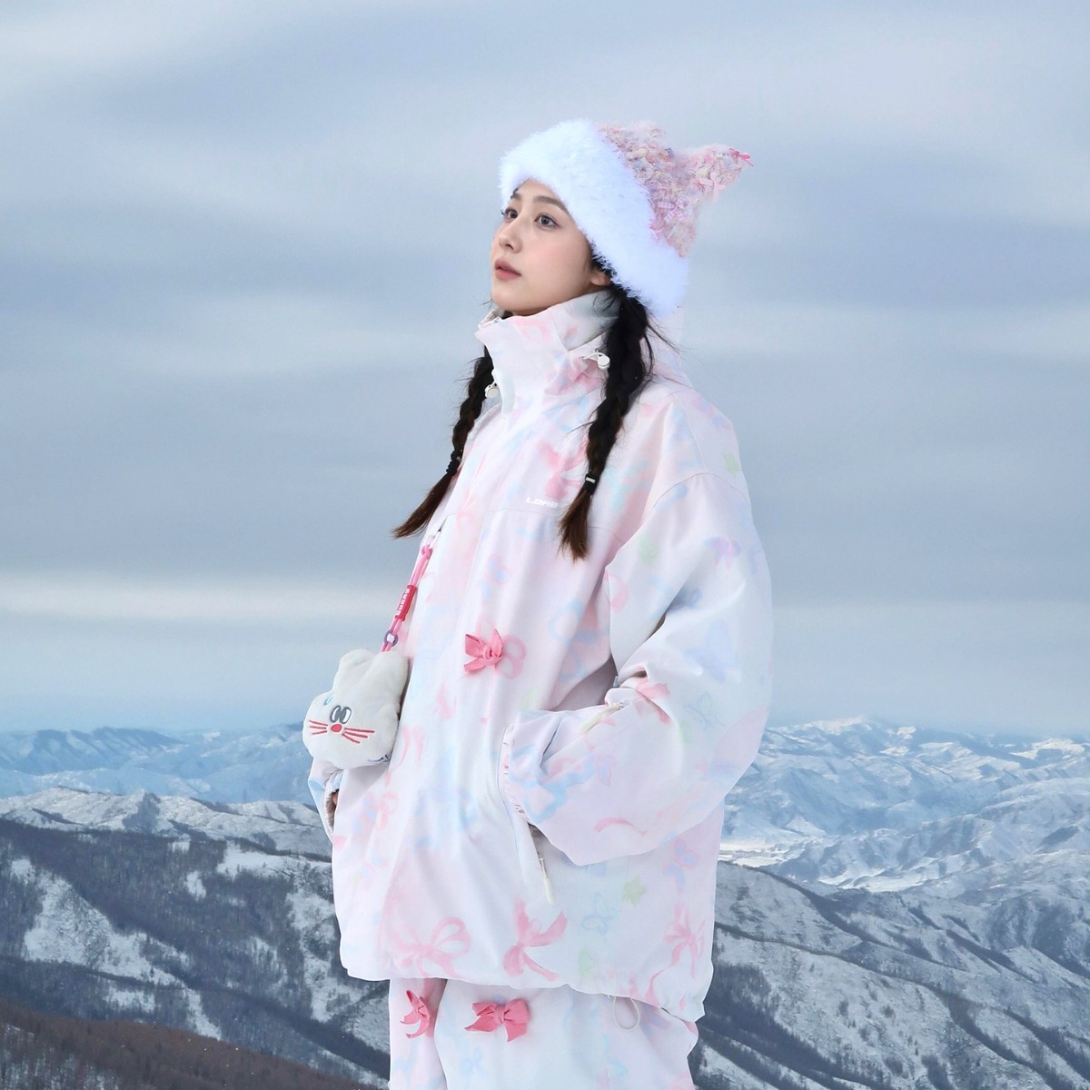 Куртка и брюки для лыж Фуян розовые с бантом для женщин 2025 новые двухслойные высококачественные лыжные брюки комплект из двух частей