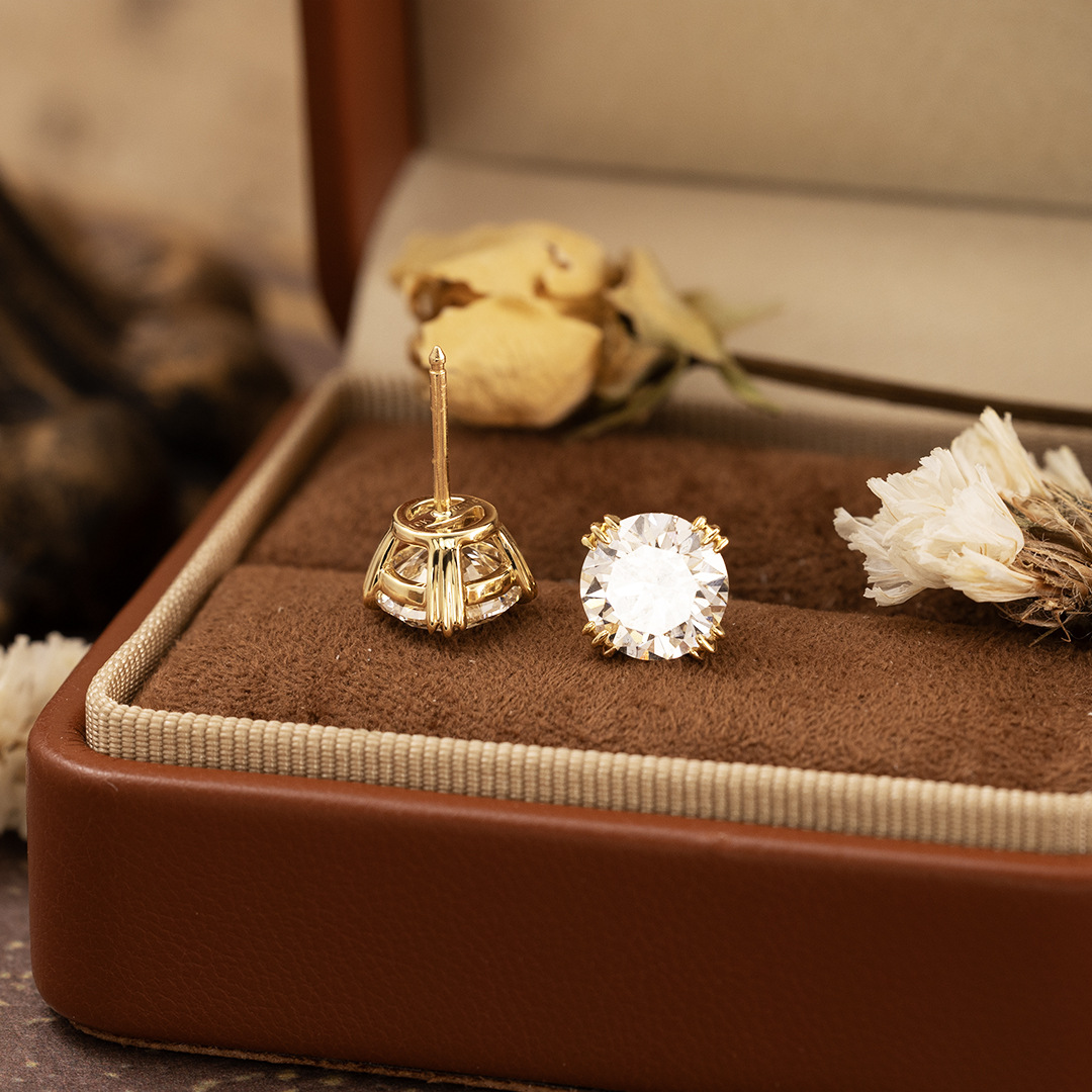 Classic Four-Prong Gold Cvd Diamond Earrings Earrings 10K Gold Private Engraving 2Ctw Cultivated Diamond Earrings