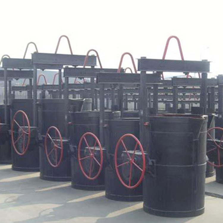 Accessory Sliding Spout Type Iron Ladle Compact Structure Smooth Rotation Good Self-Locking Performance