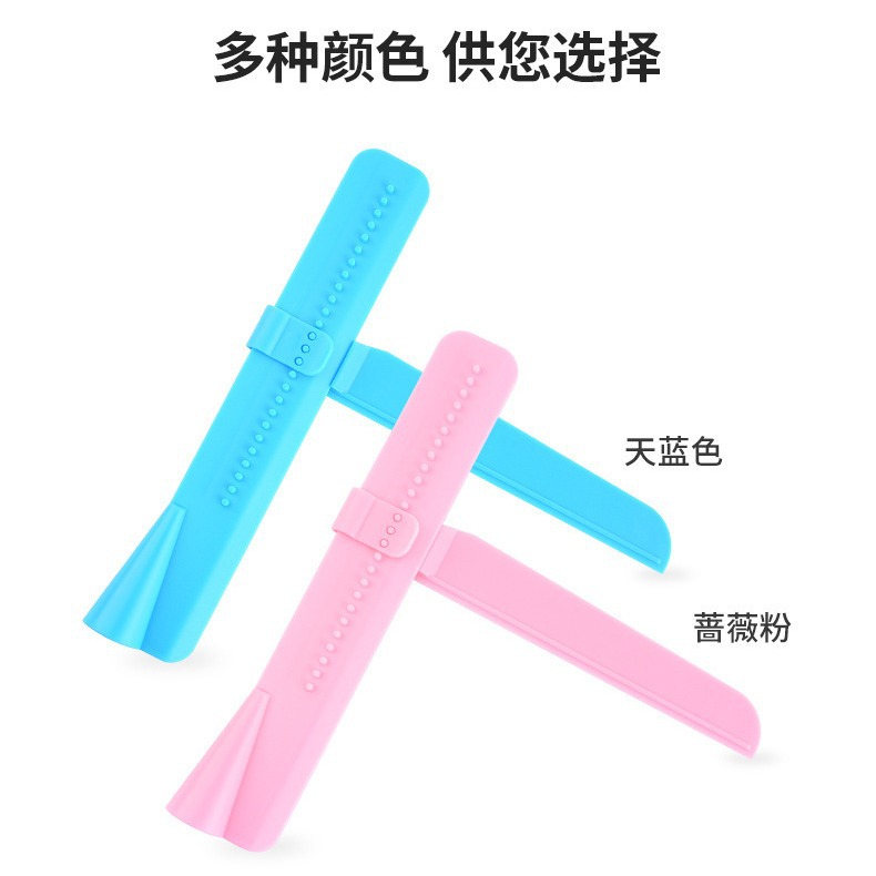 Factory wholesale cake turntable adjustable flattener cake surface multi-use flattening scraper cream flattener