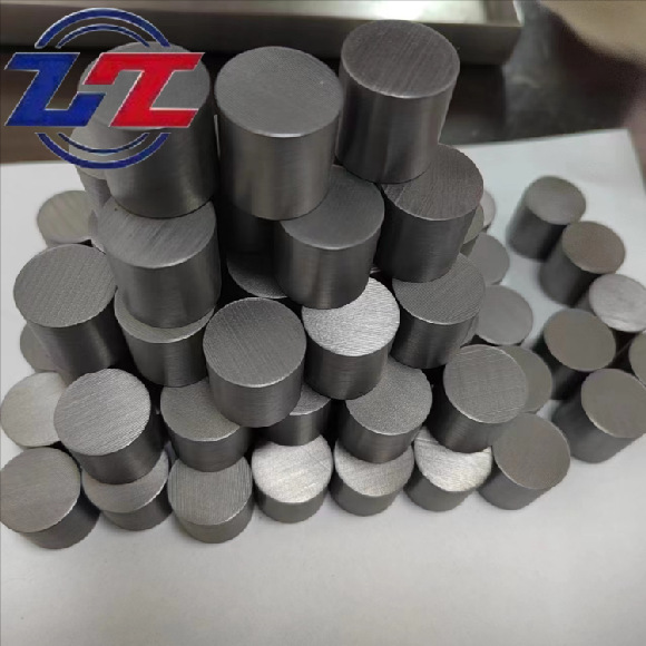 Extremely High Temperature Resistance 1420 ° C Niobium Hafnium Alloy C103 Rod Aerospace High Temperature Components Material High Specific Strength