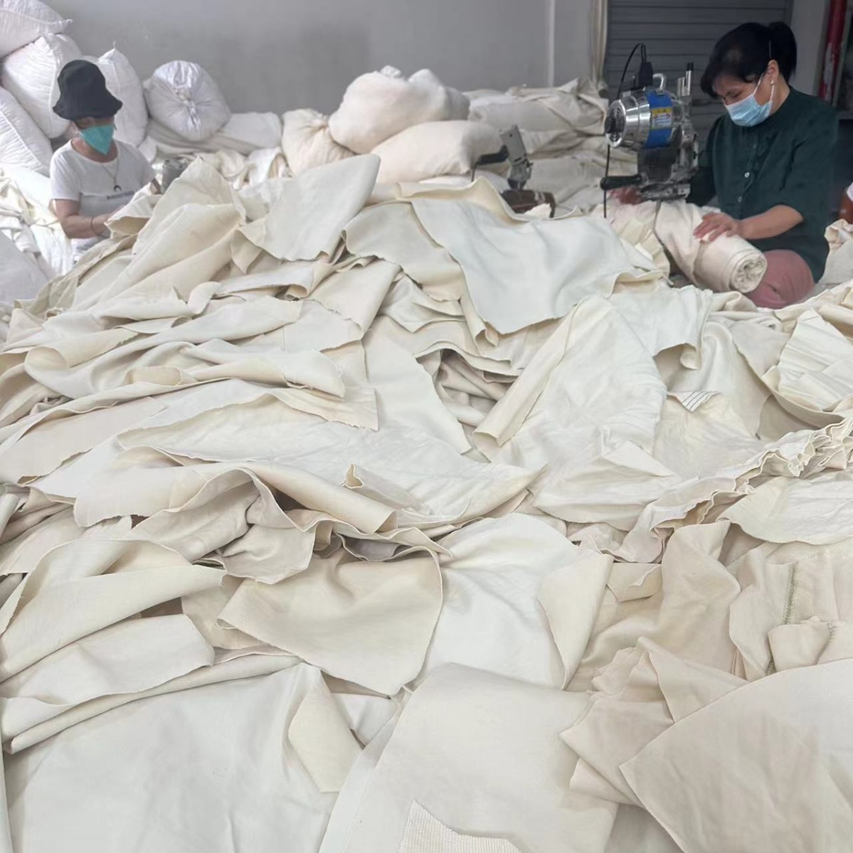 White [This White] Pure Cotton Asymmetrical Large Cutting Industrial Machine Wiping Cloth Industrial Rag Super Oil Absorption