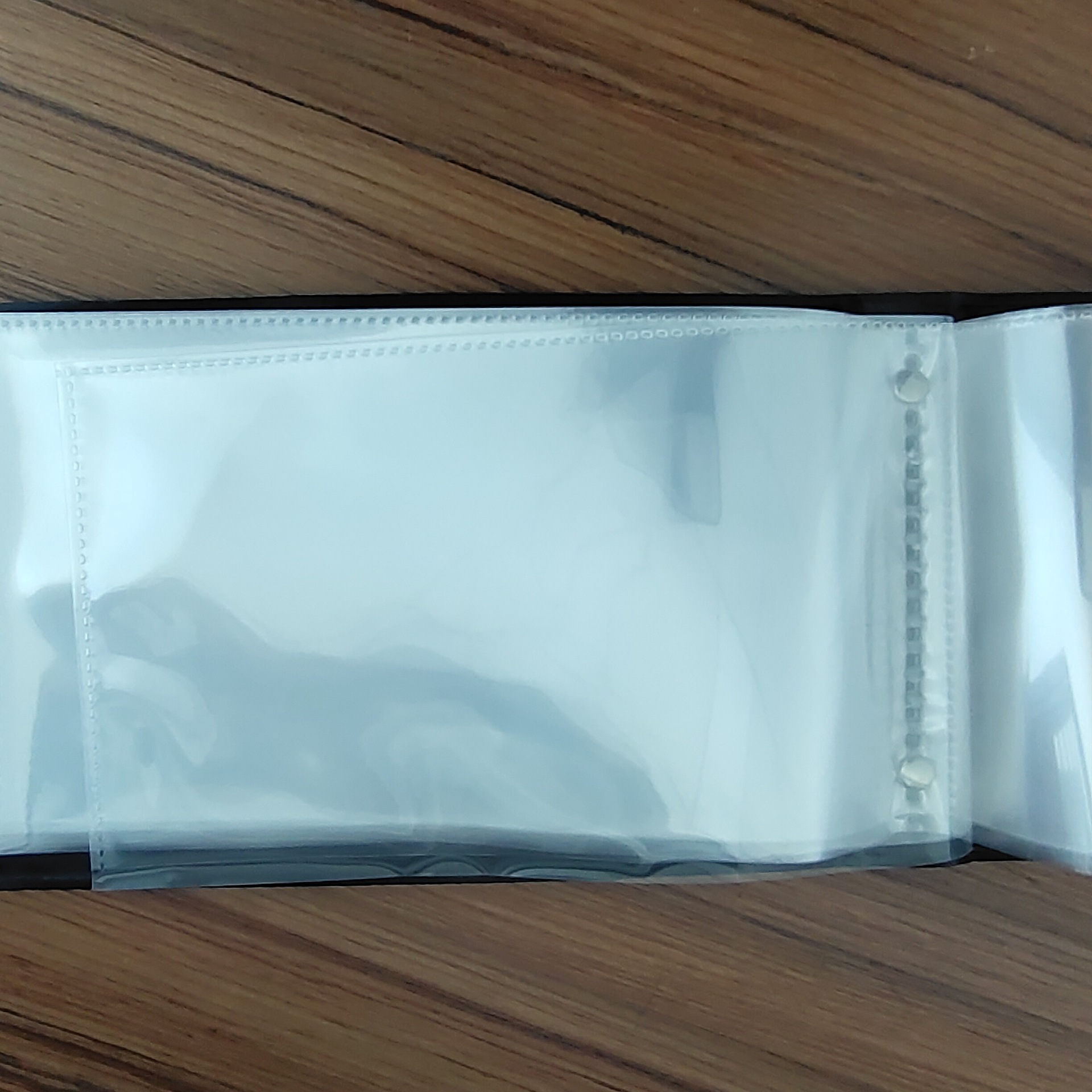 40-Page Banknote and Commemorative Coin Collection Album, Commemorative Currency Collection Book, Coin Protection Album with 40 Slots, English Version Storage