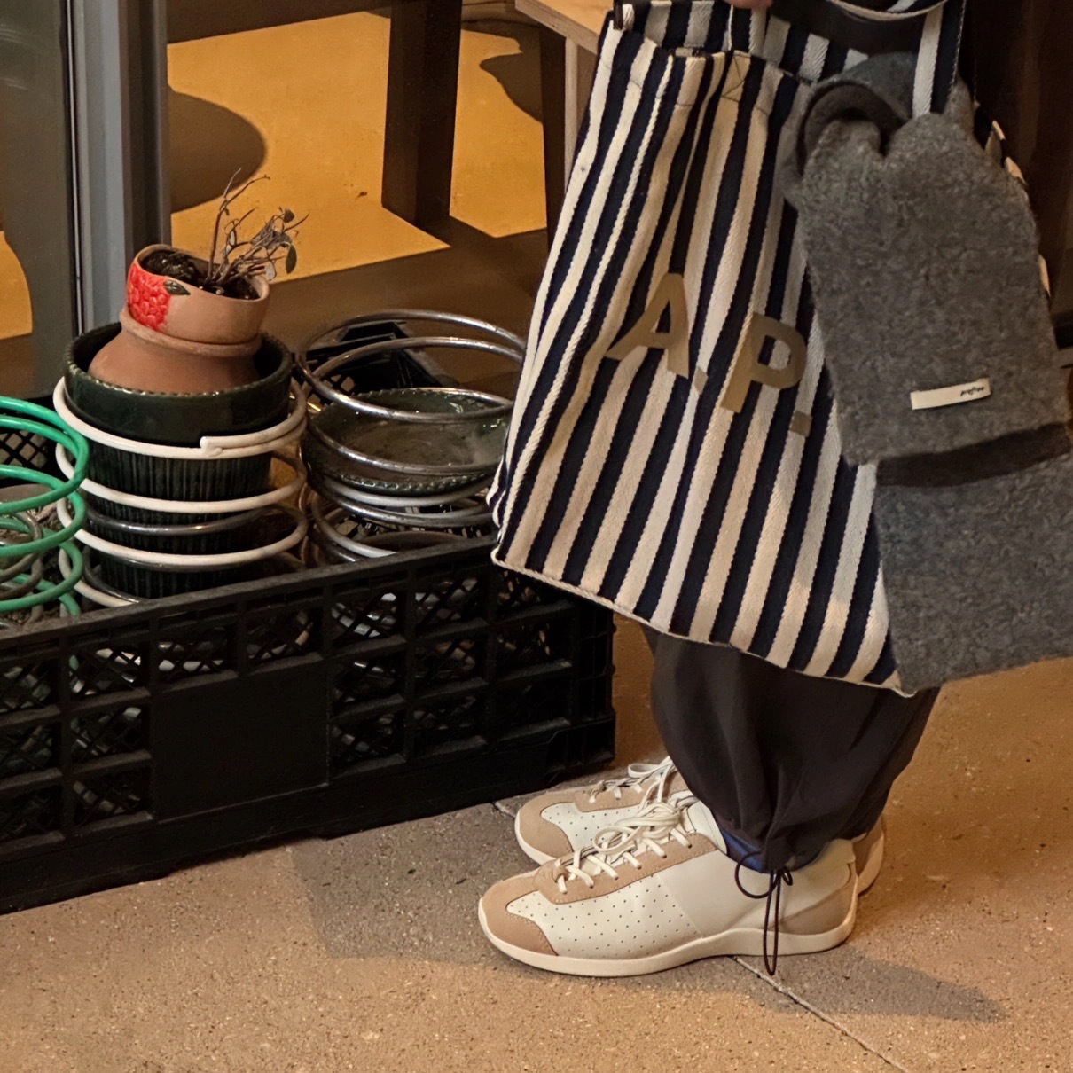 Cowhide Version ~ Ballet Moral Training Shoes Soft Sole Women's Shoes 2025 New Niche Casual Color Matching Retro Sports Shoes Sneakers