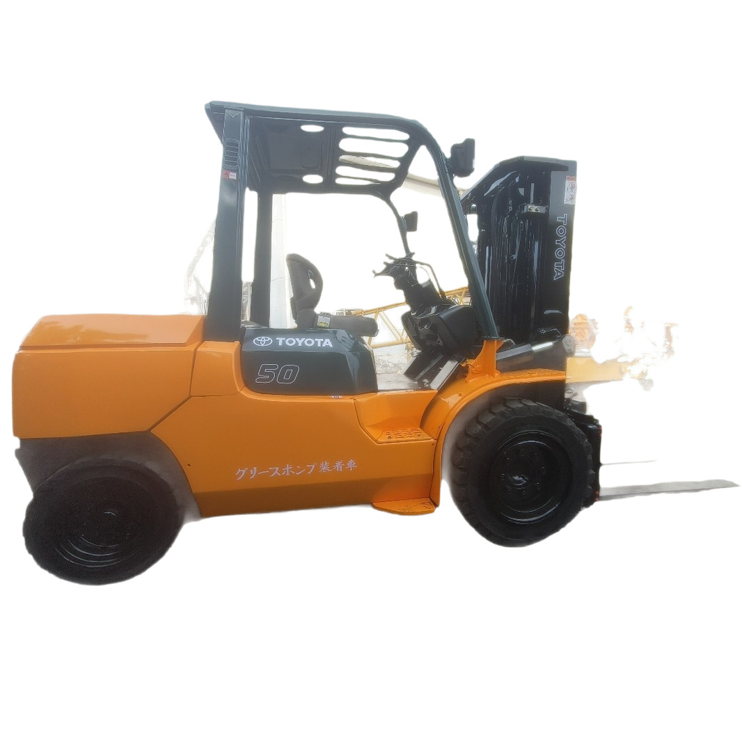 Supply of Second-Hand Forklifts, 90% New Toyota Komatsu Tcm Heli Diesel Forklifts 2 Tons, 3 Tons, 5 Tons, 10 Tons, 15 Tons
