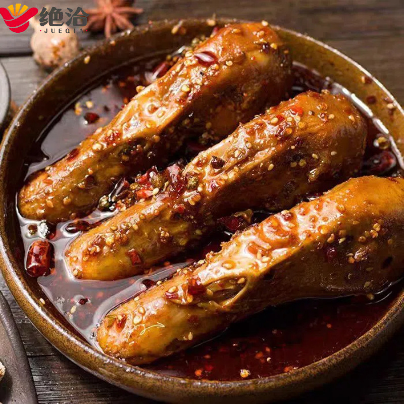Juwei's unique sweet and spicy flavor duck head a big meat more spicy into the pith to relieve craving under the wine can be commercial wholesale