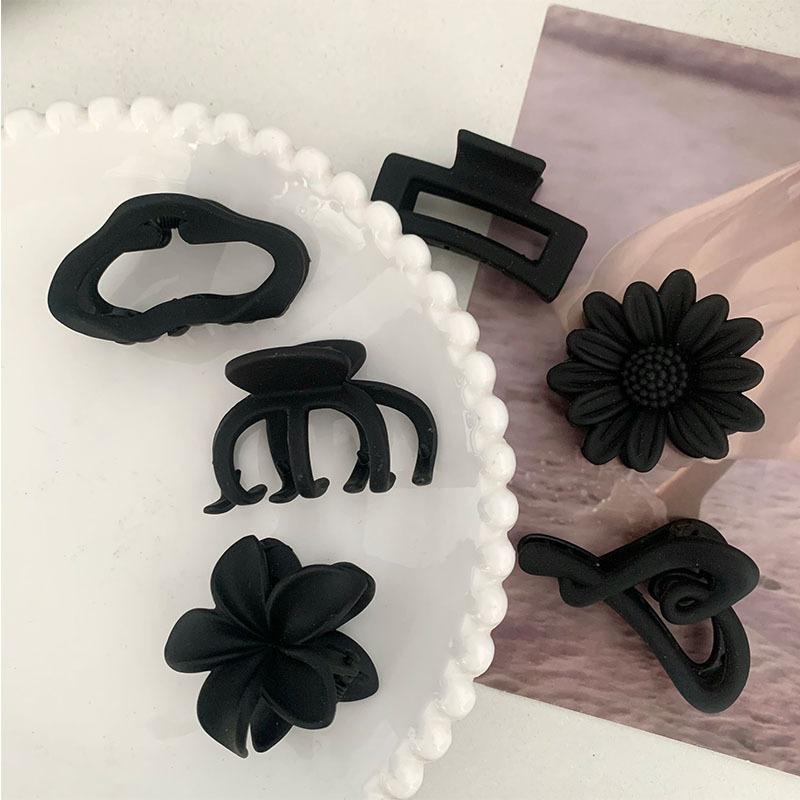Cross-border matte small size clip simple high horsetail hair clip high sense half hair shark clip fixed artifact female