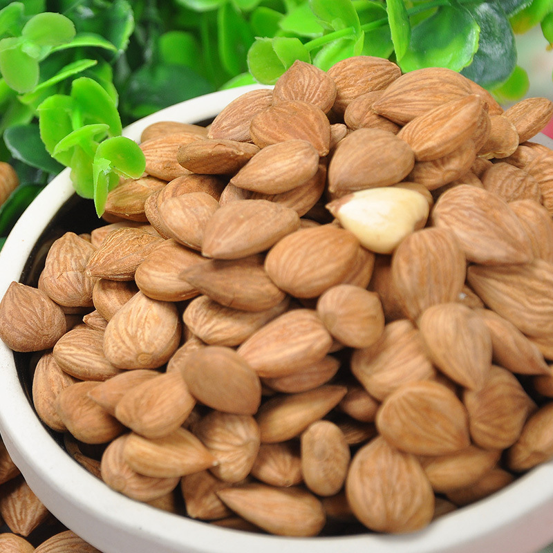 Сырые оригинальные сладкие миндаль из Синьцзяна, сырые миндаль, приготовленные с пятью специями, очищенные абрикосовые ядра оптом, бесплатная доставка