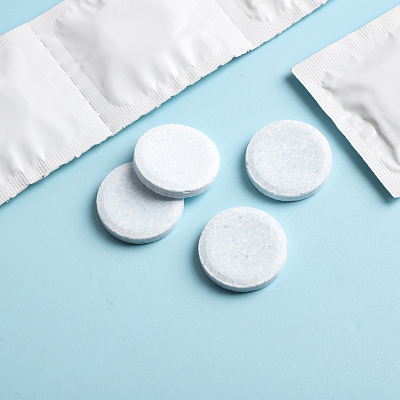 Denture Cleaning Tablets, Retainer and Aligner Invisible Cleaning Effervescent Tablets, Aluminum Foil Bag, New and Old Versions Random