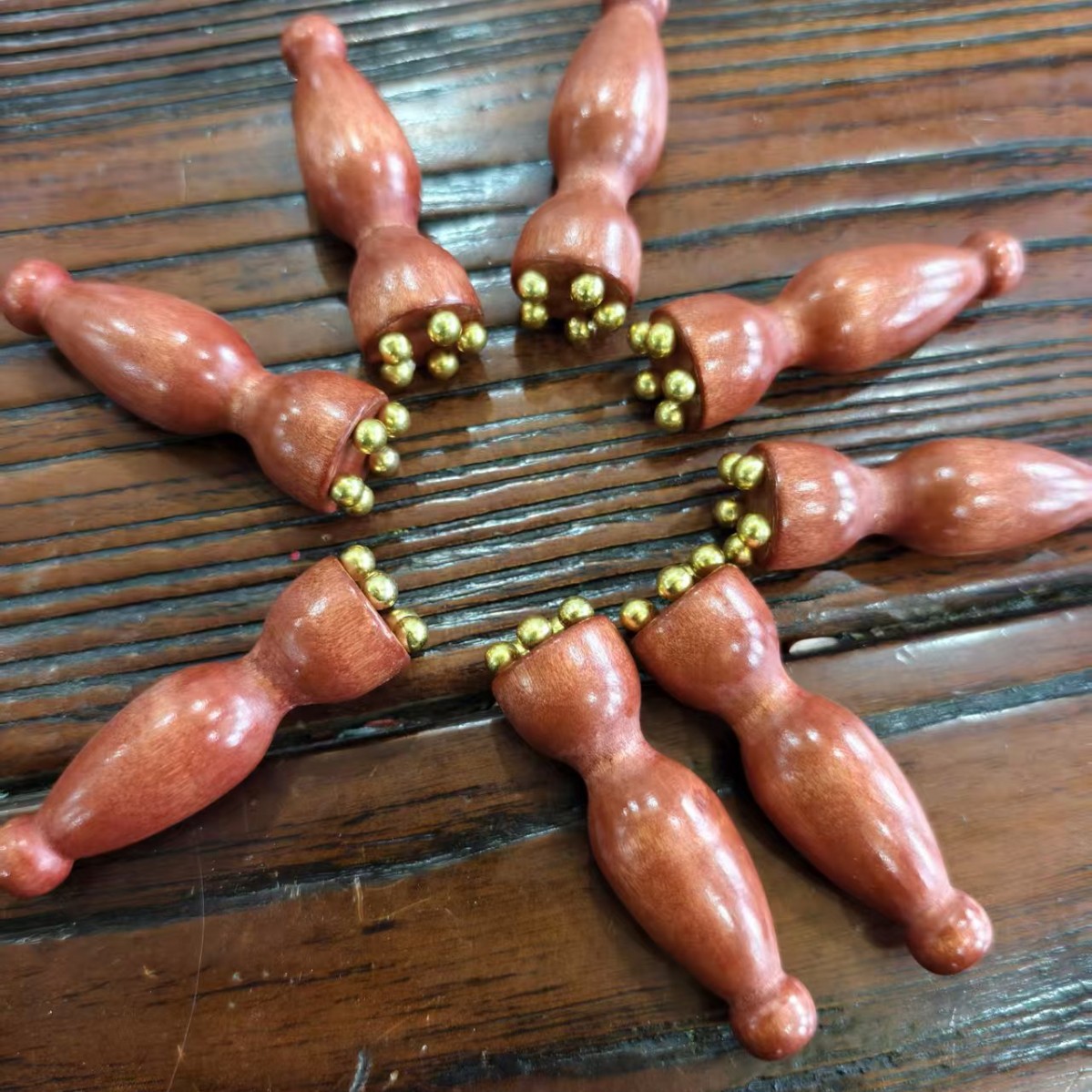 Новая массажная палочка для лица, маленький массажер для лица в форме лотоса, инструмент для ухода за кожей, палочка для подтягивания кожи