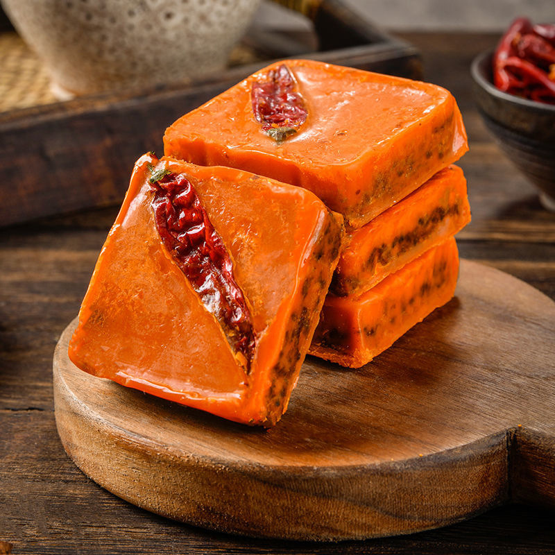 Chongqing hot pot bottom material wholesale small 50g small spicy hot bowl chicken seasoning butter handmade commercial Maocai