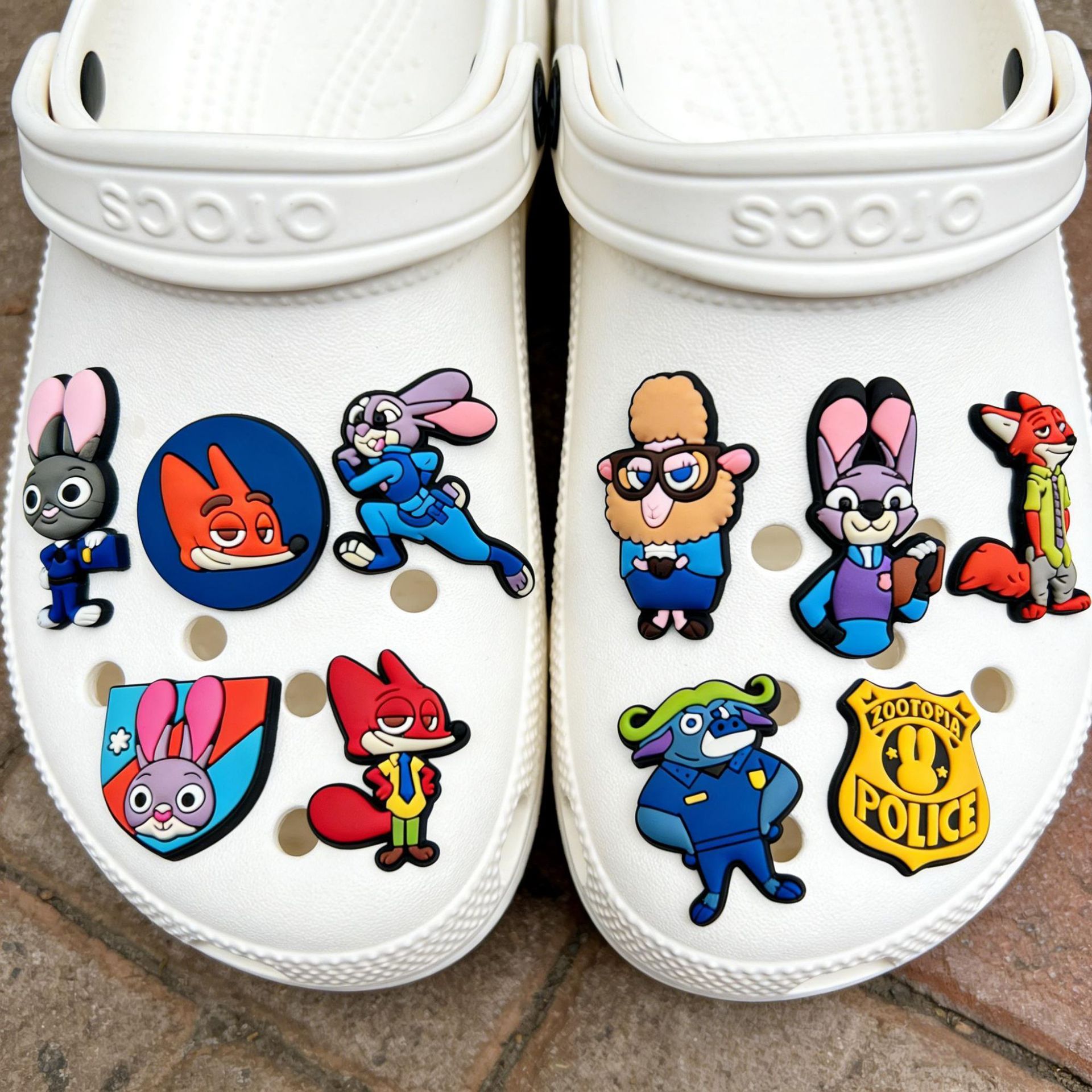 Popular Cartoon Zootopia Clog Shoe Charms Pvc Soft Rubber Garden Shoe Decorations DIY Detachable