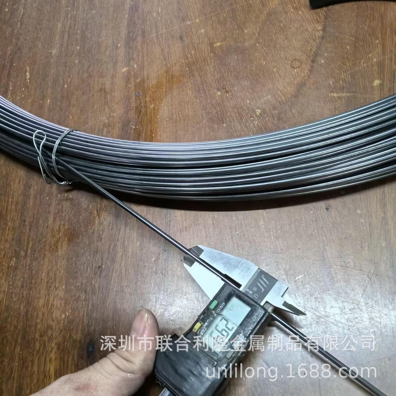 Black Pure Titanium Super Elastic Corrosion-Resistant Not Easily Deformed Nickel-Titanium Alloy Memory Alloy Round Wire Acupuncture Guide Wire