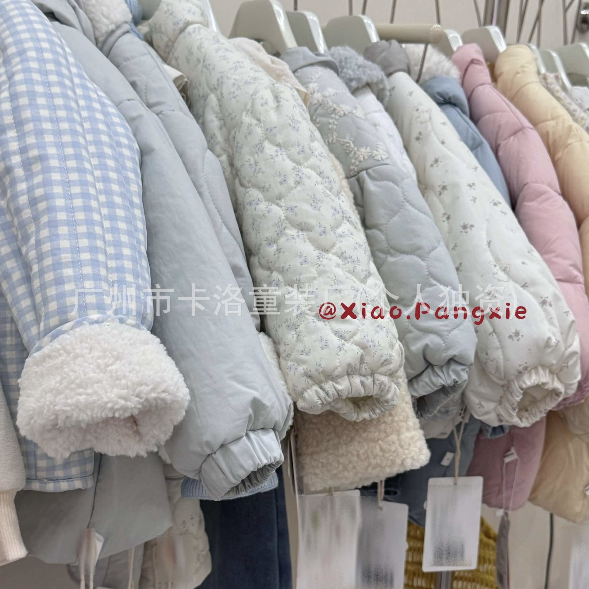 Распродажа детской одежды Huzhou Zhili, оптовая детская одежда от бренда Huatiancai, поставка из физического магазина и палатки