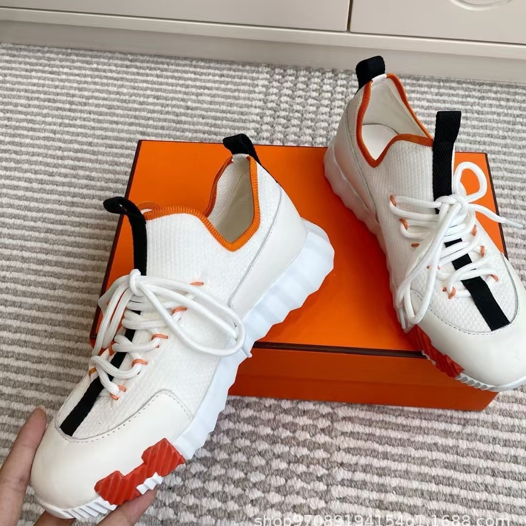 Guangzhou Foreign Trade 2025 Autumn New Mesh Breathable Casual Fly Knit Sports Shoes Unisex Comfortable Running Shoes