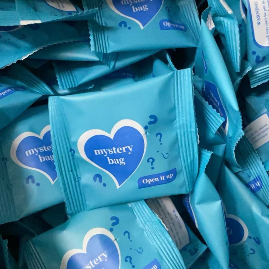 Source Factory Supports Labeling, Packaging, Self-Pickup, English Bags, Luminous Animal Blind Bags, Mini Animal Independent Packaging